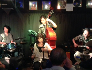 JazzSalon A-bs（志摩）